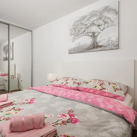 Dalmatina Apartamento Rijeka