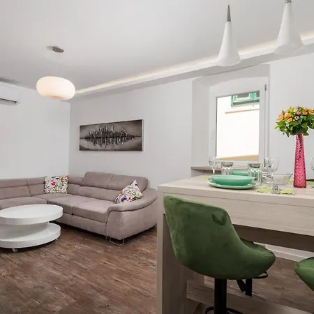 Dalmatina Apartament *